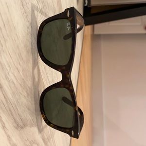 RayBan Wayfarer tortoise sunglasses